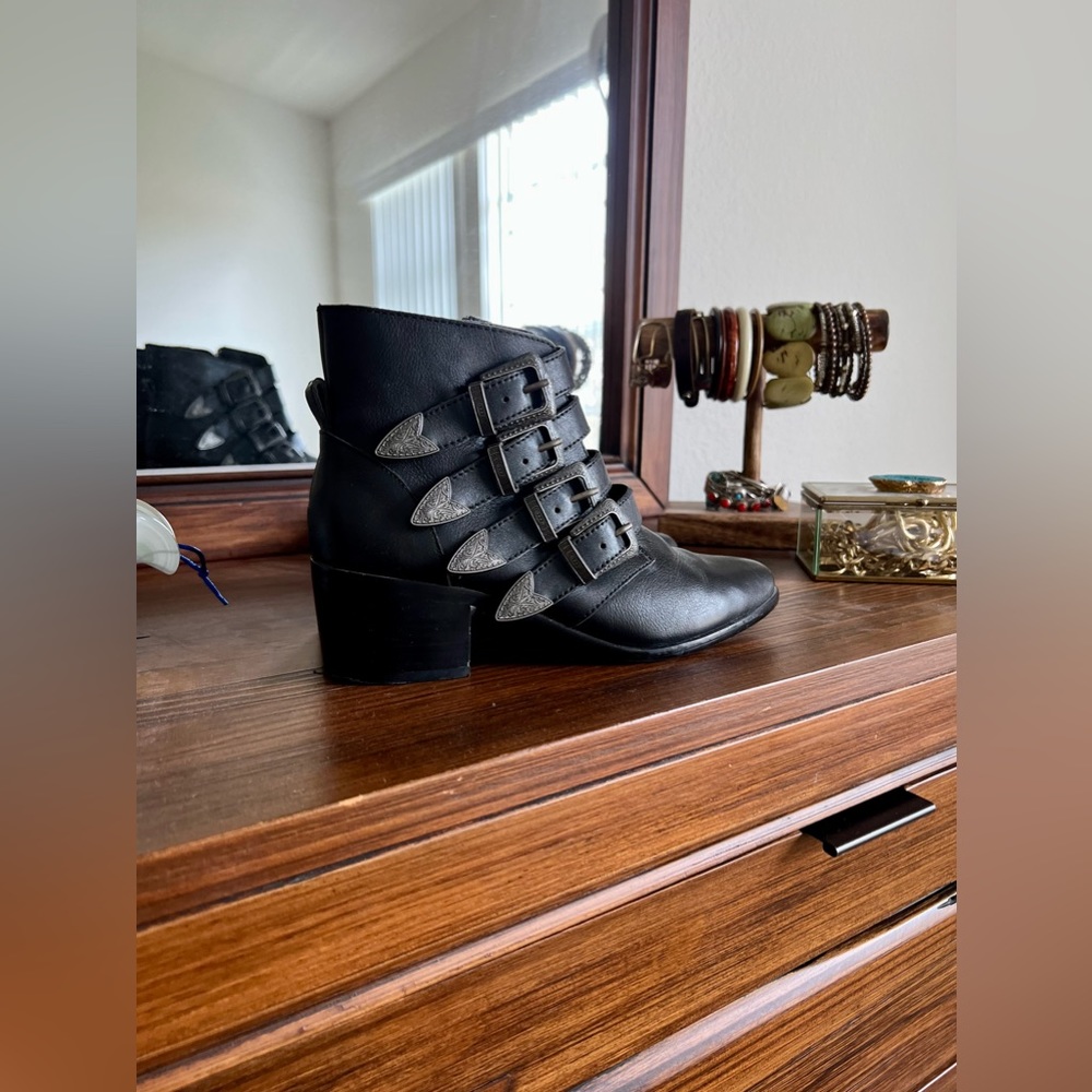 Steve Madden Booties